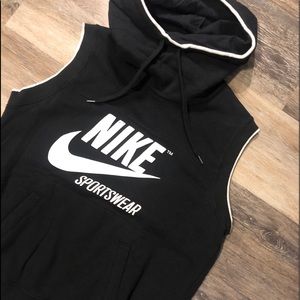 Nike sleeveless hoodie